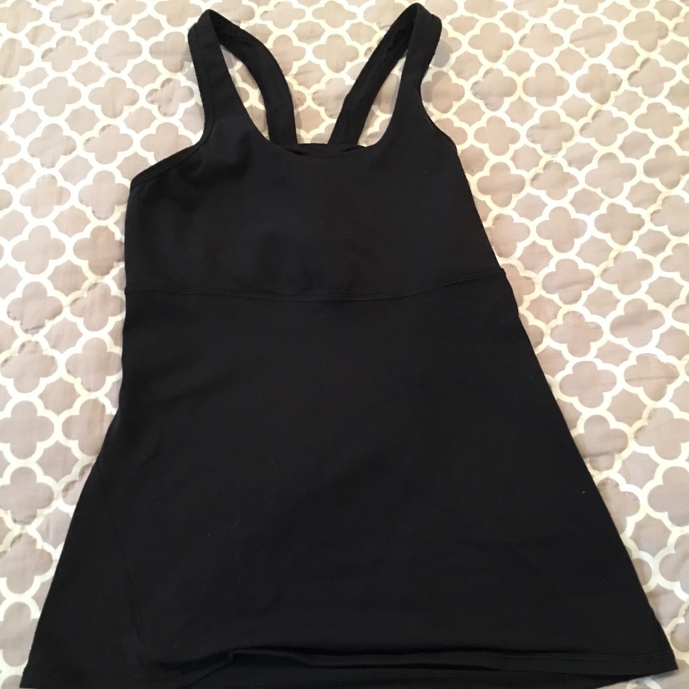 Lululemon workout tank